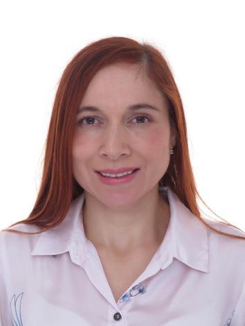 Dra. Claudia Cortes